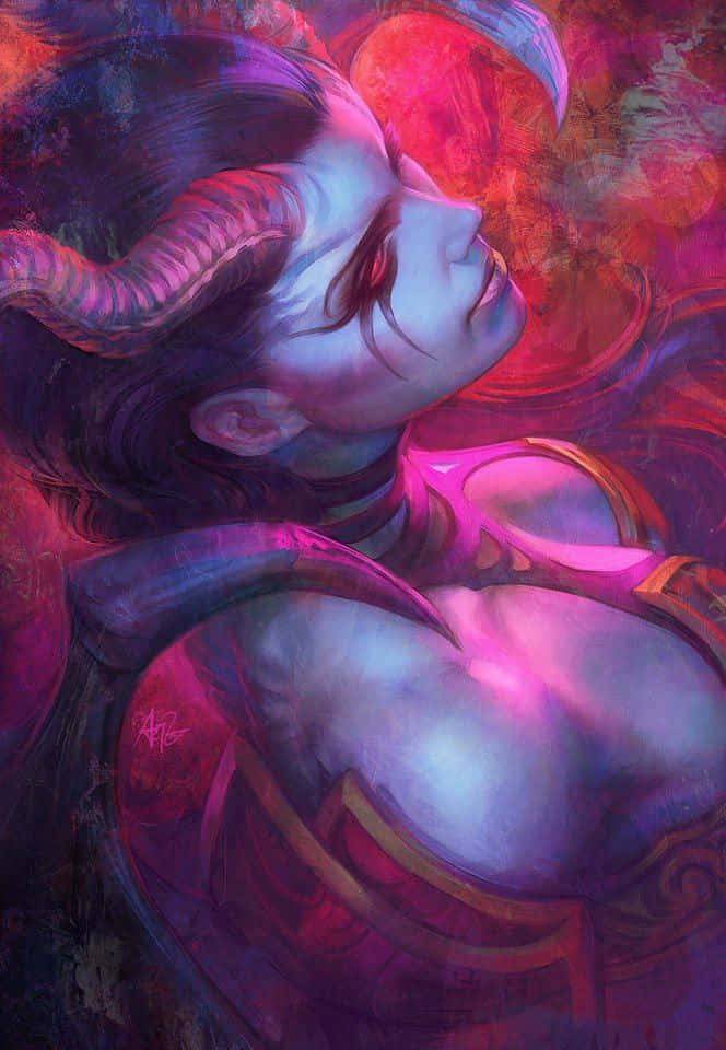 Queen Of Pain 桌布 壁紙 — 一個擁有彎曲角和發光紅眼的惡魔女子，倚靠在一個由洋紅色和深紅色調組成的旋轉漩渦上。