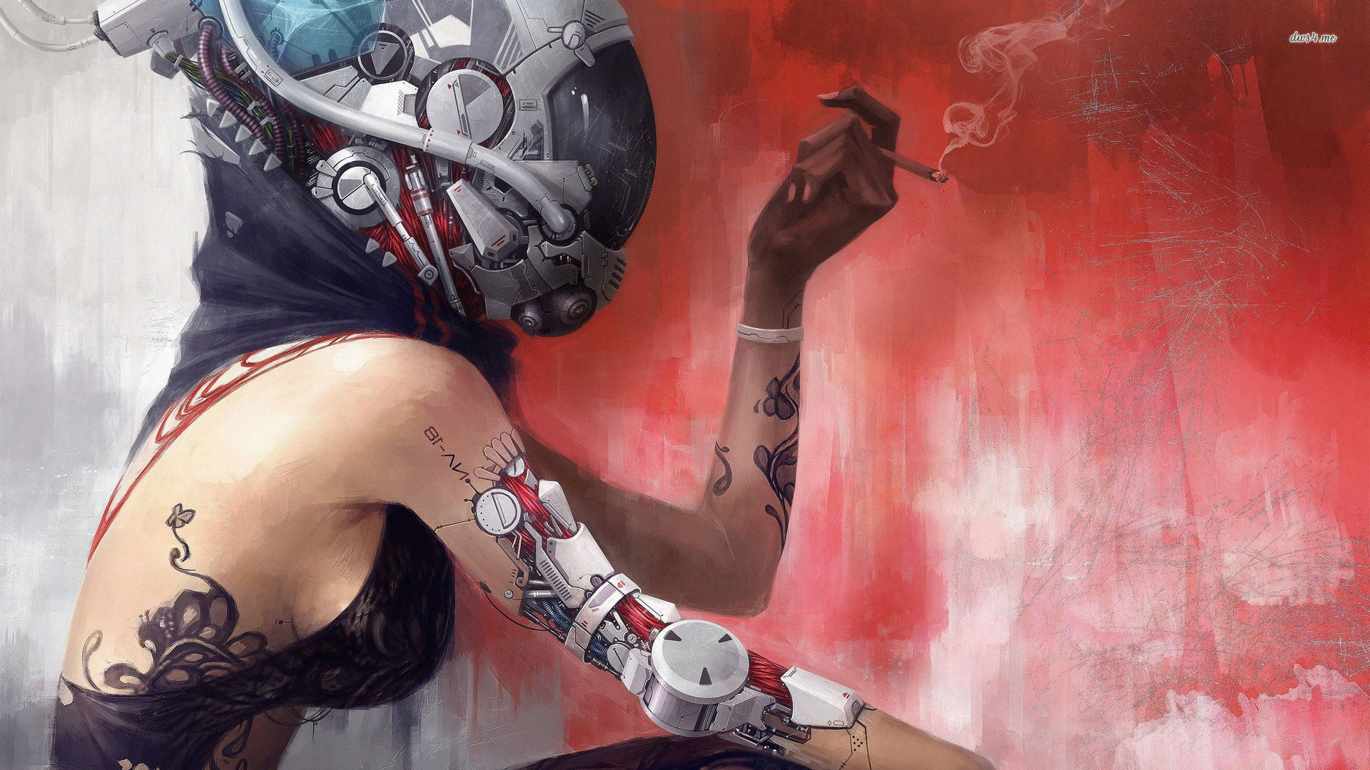 Tattoo 桌布 壁紙 — 一個擁有機械臂和頭盔的賽博龐克女性在鮮紅和灰色背景前吸煙。