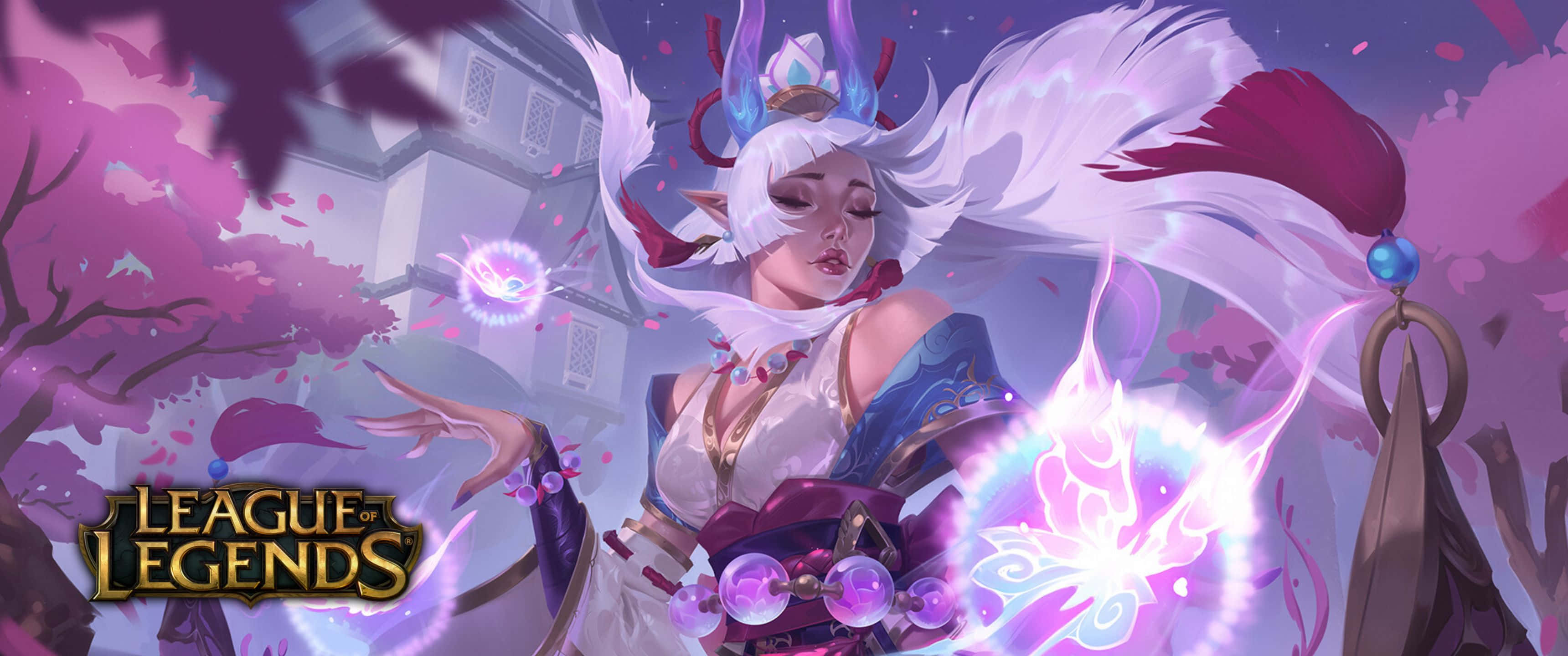 character 桌布 壁紙 — 一個擁有白髮和發光紫色魔法的奇幻動漫角色，在黃昏的天空下站在櫻花之中。