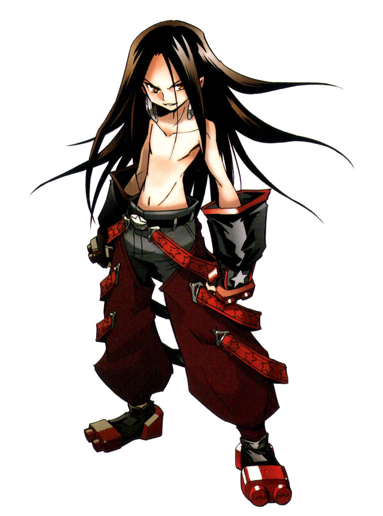 Shaman King 桌布 壁紙 — 一個擁有長黑髮和強烈表情的動漫角色，在純白背景前穿著紅色星星圖案的裝備。