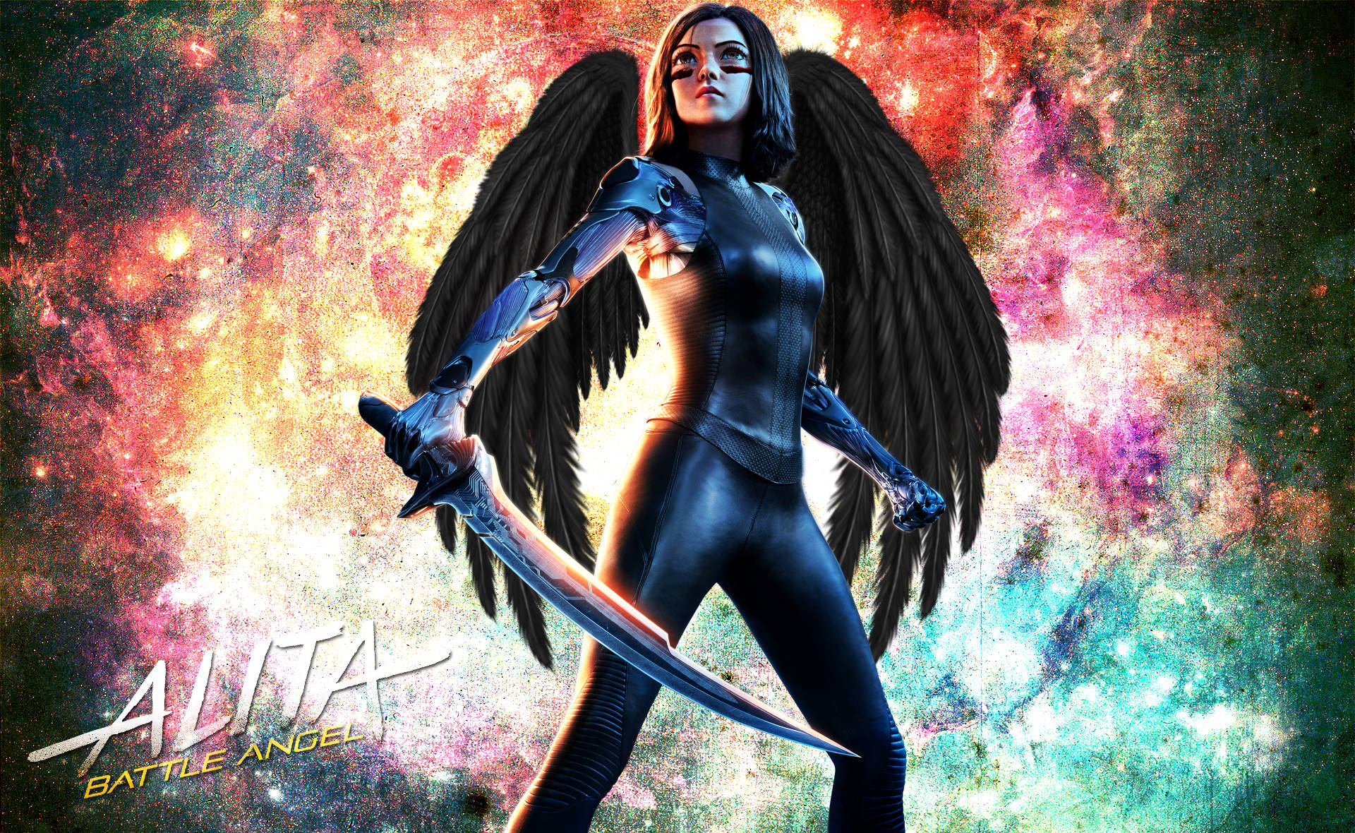Alita Battle Angel 桌布 壁紙 — 一個擁有黑色翅膀和發光劍的機械戰士，在充滿活力的宇宙星雲背景下蓄勢待發。