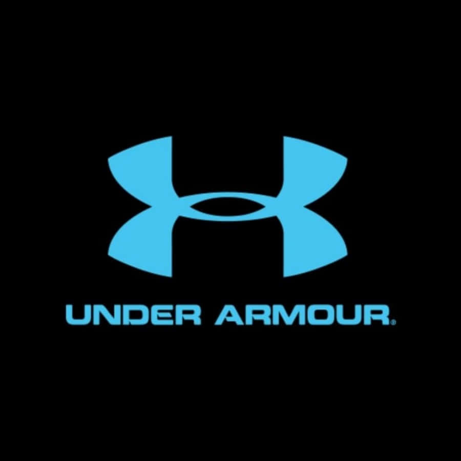 Under Armour 桌布 壁紙 — 一個明亮的藍色 Under Armour 標誌居中在純黑色背景上，下方有品牌文字。