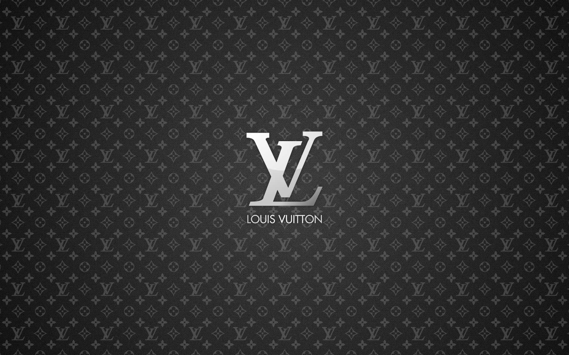 路易威登 桌布 壁紙 — 一個時尚的 Louis Vuitton 標誌在深灰色 monogram 圖案背景上閃耀著銀色光芒。