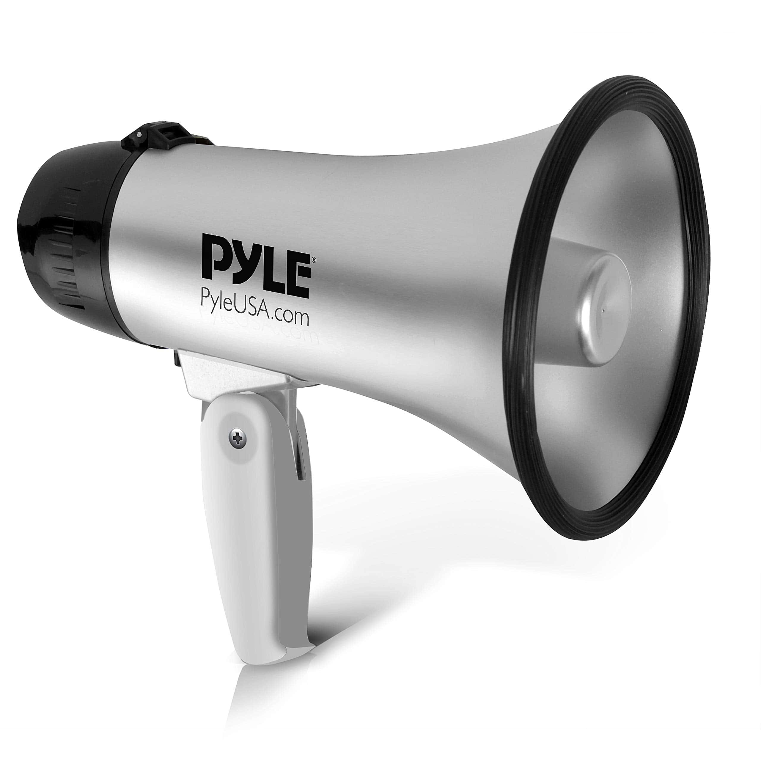 工具 桌布 壁紙 — 一個時尚的銀黑色Pyle擴音器，帶白色手柄，孤立在潔白的背景上。