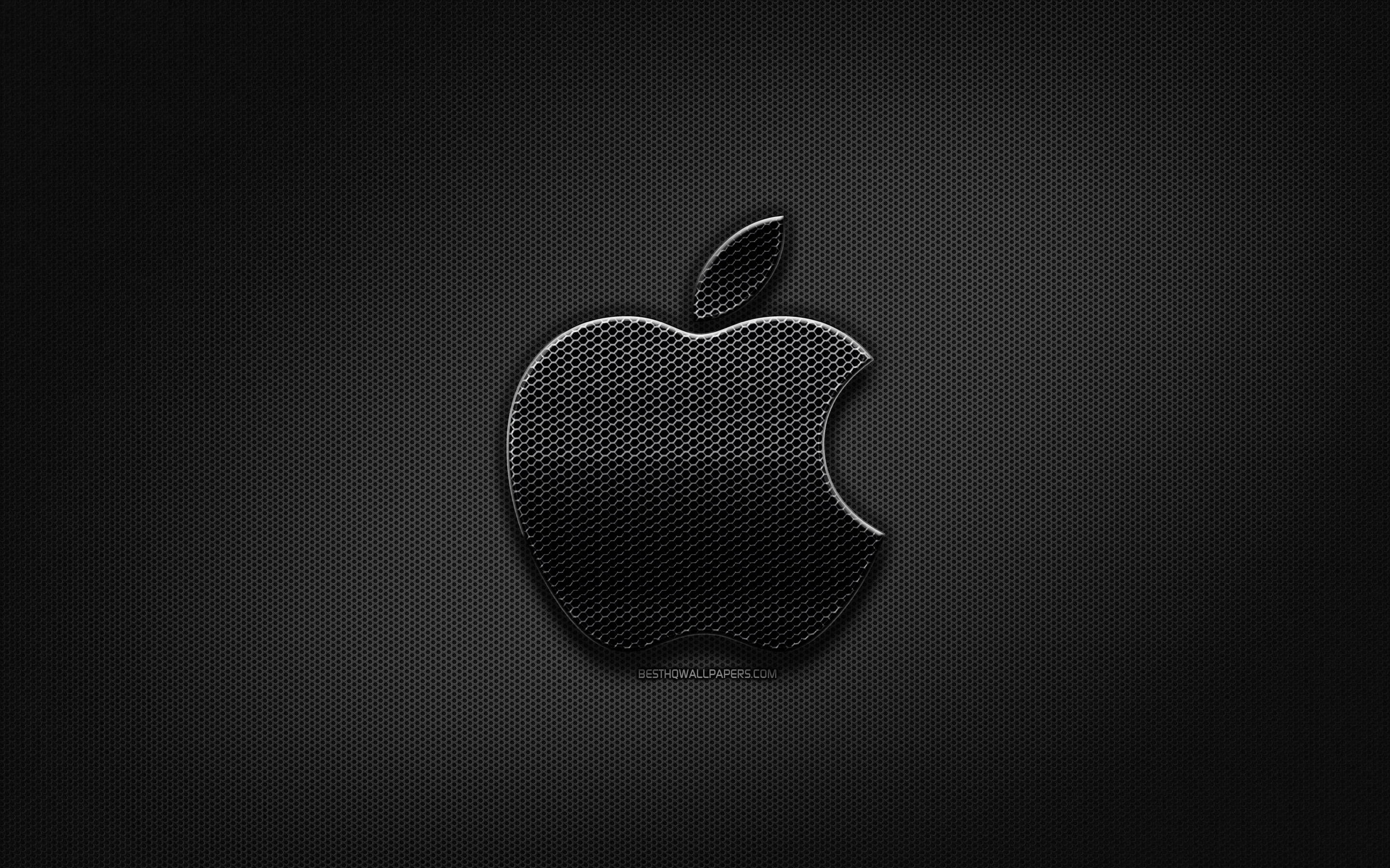 圖案 桌布 壁紙 — 一個時尚的黑色Apple標誌，帶有金屬網狀紋理，居中在深色穿孔背景上。