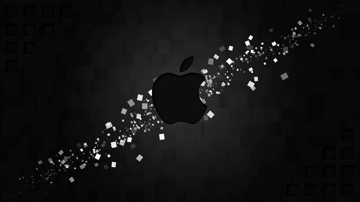 蘋果 桌布 壁紙 — 一個時尚的黑色Apple標誌在深色紋理背景上散發出發光的白色方塊軌跡。