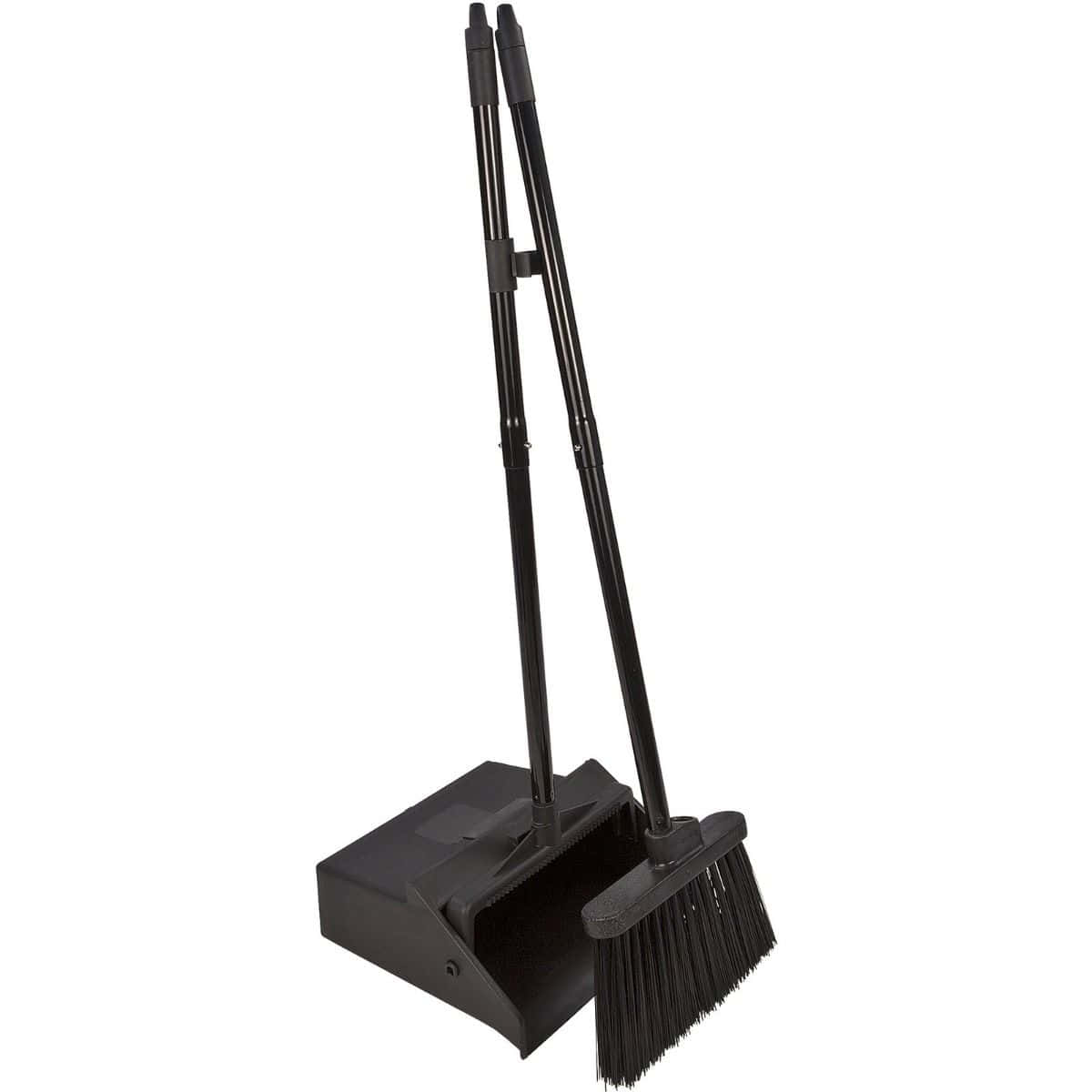 Broom 桌布 壁紙 — 一個時尚的黑色垃圾鏟和掃帚套裝，帶伸縮手柄，直立於潔白背景前。