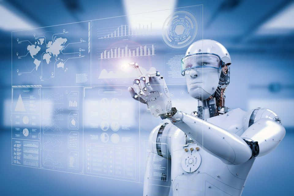 Gaming AI 桌布 壁紙 — 一個未來實驗室中的人形機器人正在與顯示全球地圖和圖表的發光全息數據顯示螢幕互動。