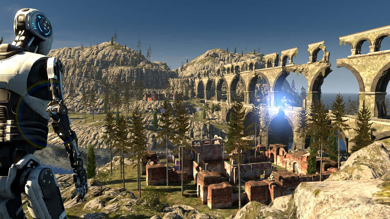 1366x768 The Talos Principle 桌布 壁紙 — 一個未來風格的機器人站在晴朗藍天下，俯瞰著古老的石頭廢墟和巨大的拱形水道。