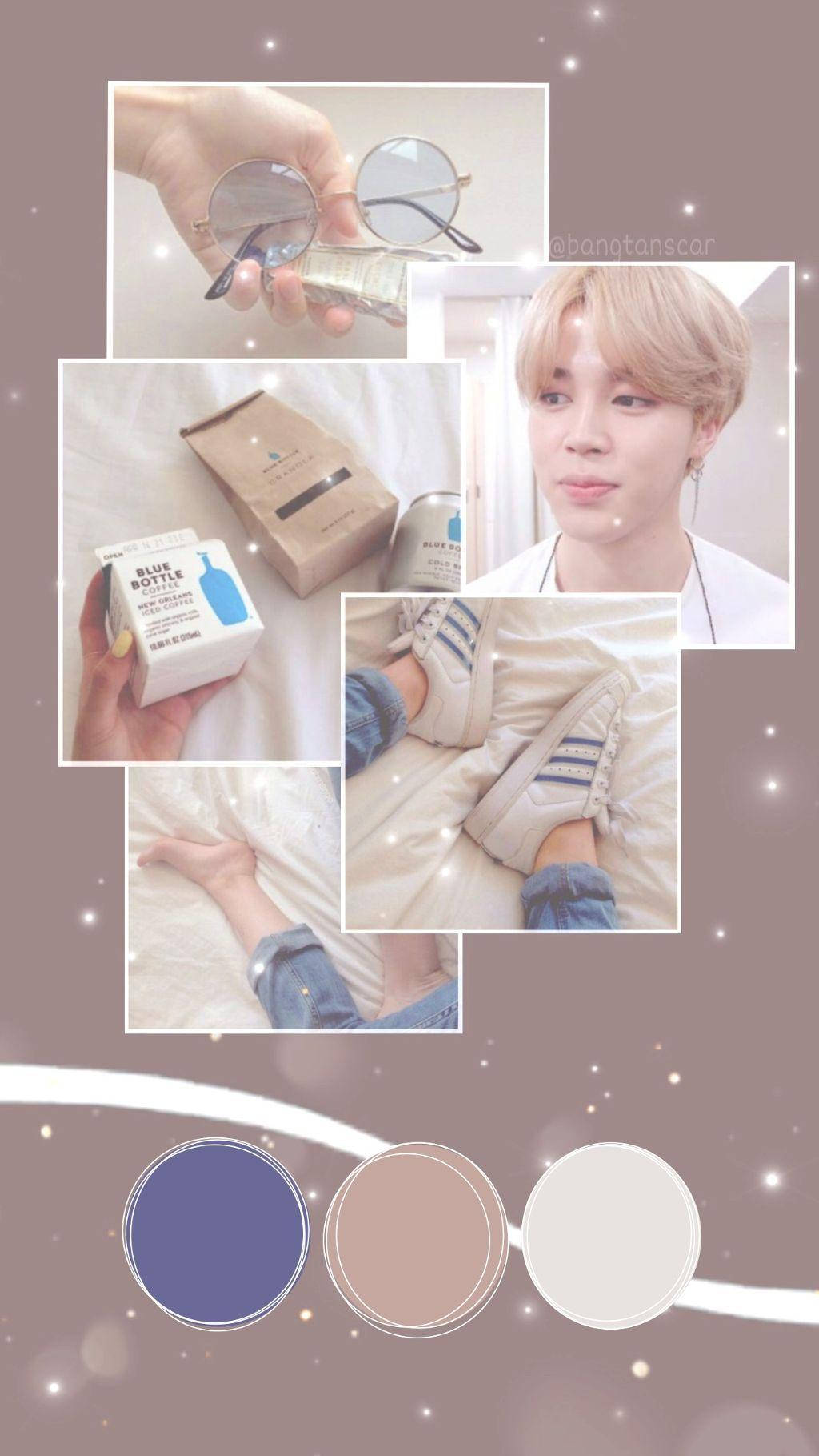 Jimin Aesthetic 桌布 壁紙 — 一個柔和粉彩拼貼，以金髮人物、運動鞋、咖啡產品和眼鏡為特色，背景是閃閃發光的紫紅色。