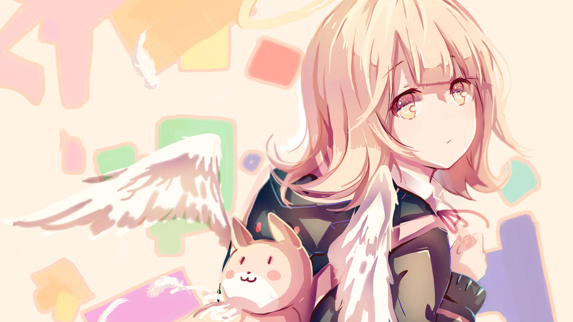 Chiaki 桌布 壁紙 — 一個柔軟的動漫女孩，擁有天使翅膀和可愛的兔子絨毛玩具，在柔和抽象的背景下溫柔地微笑。