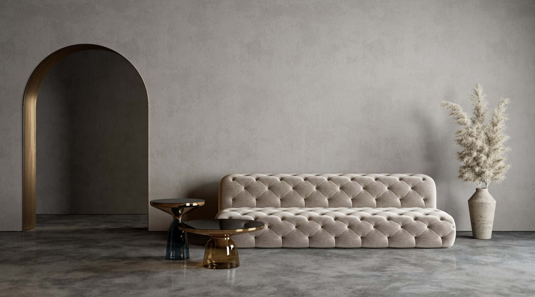 Sofa 桌布 壁紙 — 一個極簡現代客廳，配有簇絨米色沙發、金屬桌子和一個插有蒲葦的花瓶，背景是紋理混凝土牆。