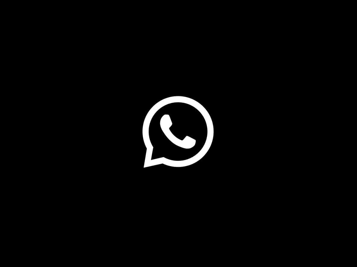 WhatsApp 桌布 壁紙 — 一個極簡的白色WhatsApp標誌，居中在純黑色背景上。