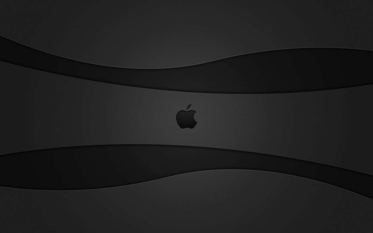 Black Macbook 桌布 壁紙 — 一個極簡的黑色Apple標誌，居中於彎曲的深色條帶之間，背景為漸變色。