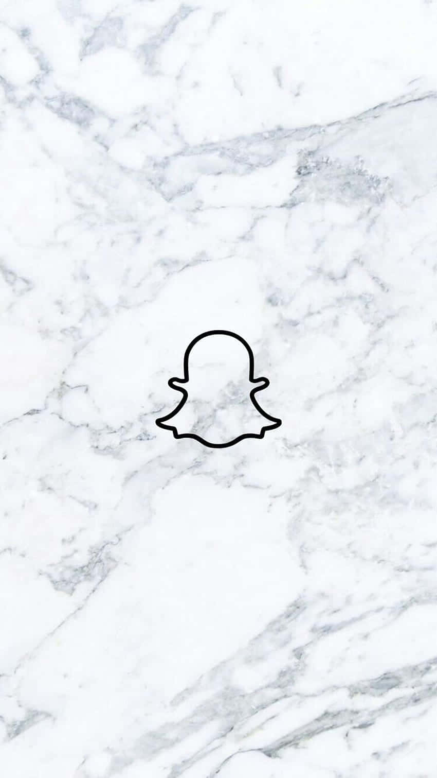 Snapchat 桌布 壁紙 — 一個極簡的黑色Snapchat鬼魂標誌輪廓，居中於白色和灰色大理石背景上。