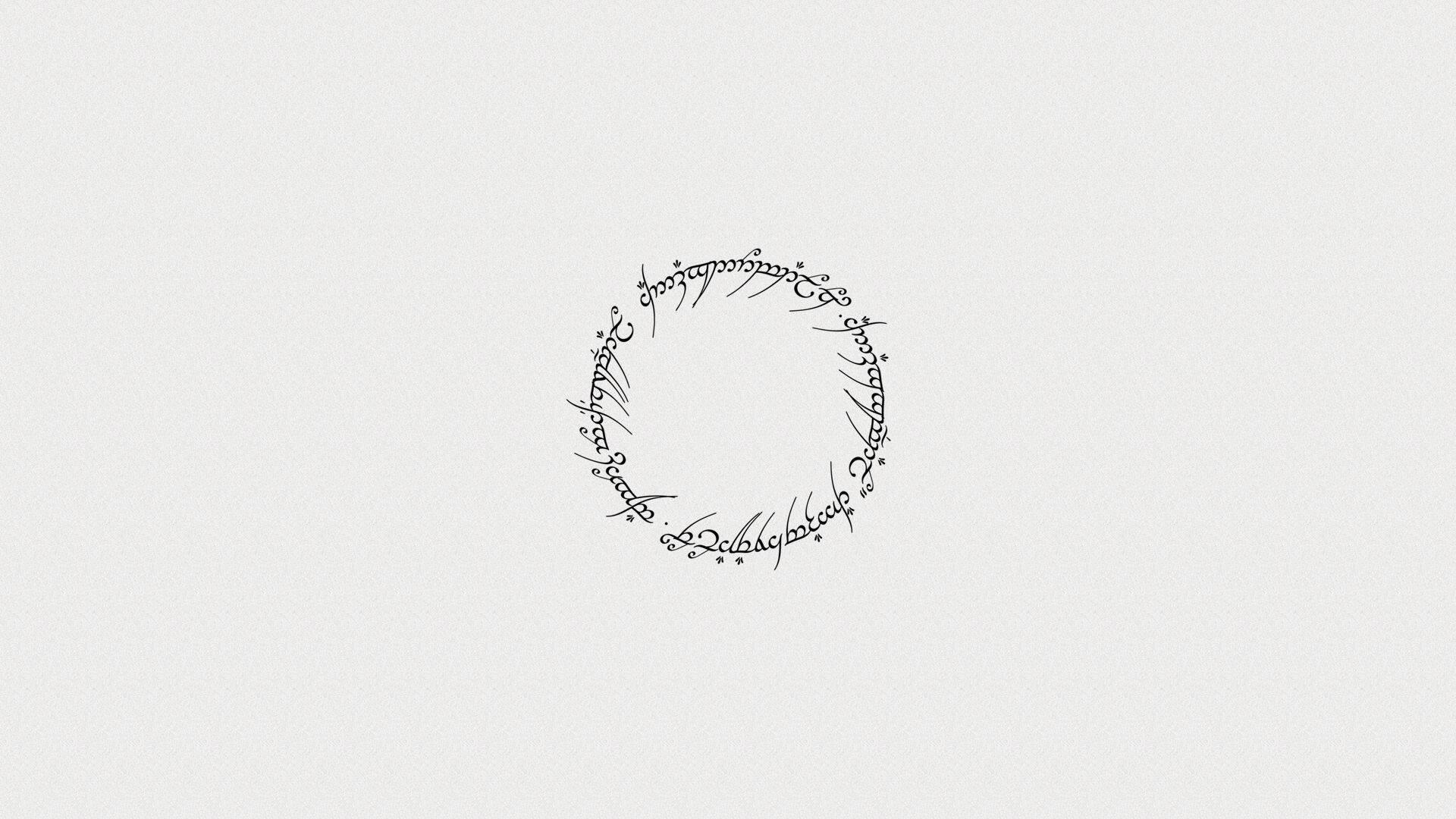 Lotr 桌布 壁紙 — 一個極簡的黑色圓形戒指，帶有複雜的精靈文字，漂浮在純淺灰色背景的中心。