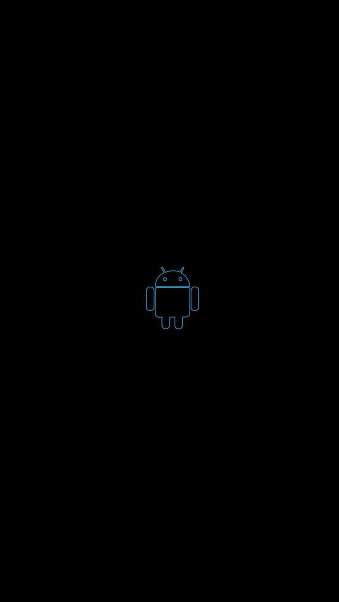 Black 桌布 壁紙 — 一個極簡風格的發光藍色Android機器人圖標，居中放置在純黑色背景上。