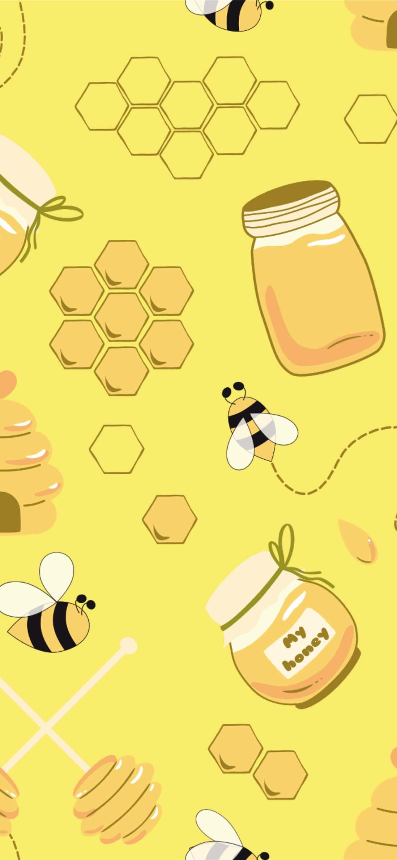 Aesthetic Bee 桌布 壁紙 — 一個歡快的黃色壁紙圖案，包含卡通蜜蜂、蜂巢、罐子和蜂蜜蘸取器元素。