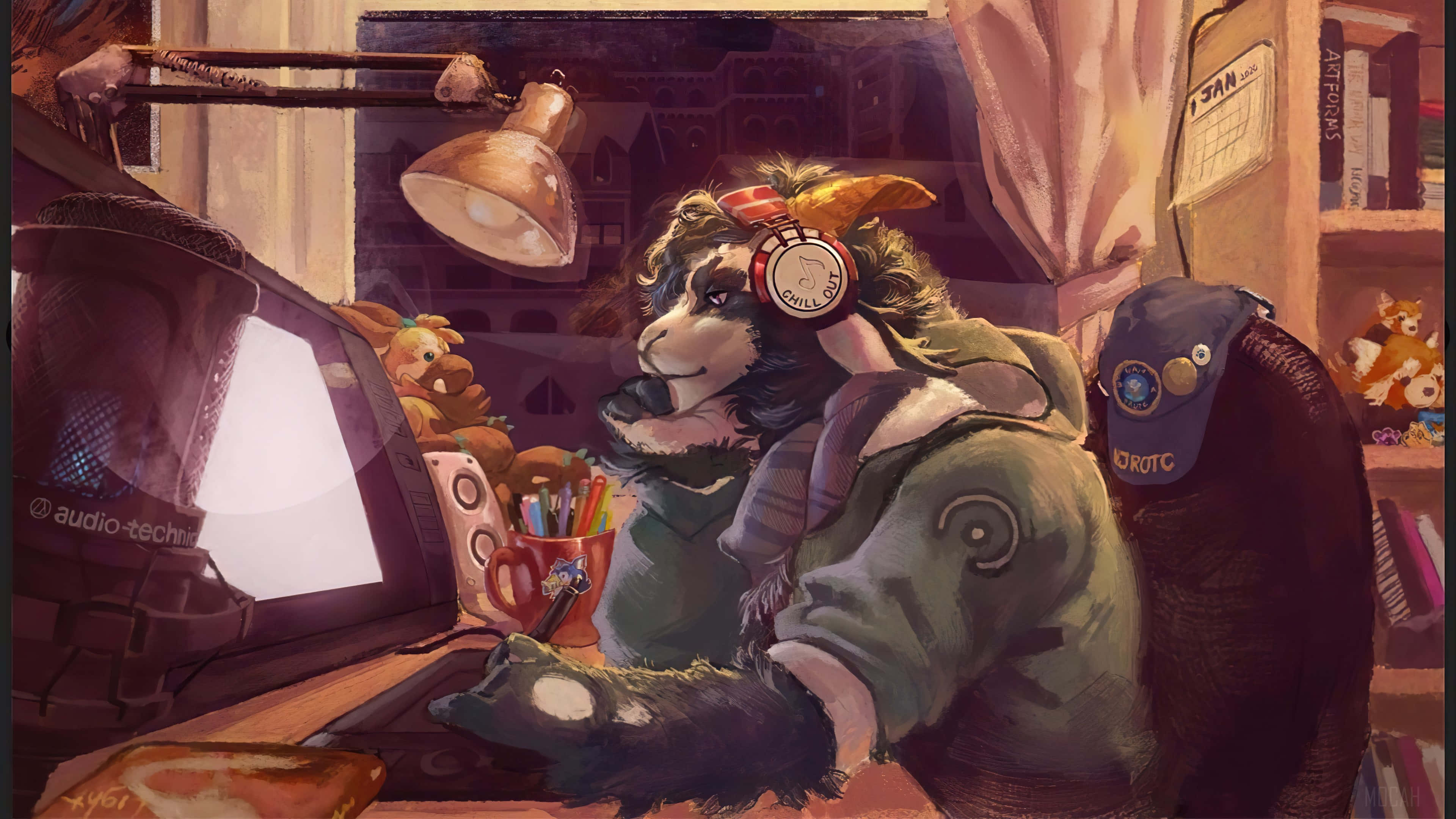 Sheep 桌布 壁紙 — 一個毛茸茸的擬人化角色戴著耳機，坐在一個雜亂的書桌前，房間溫馨、燈光溫暖，充滿了書籍和科技設備。