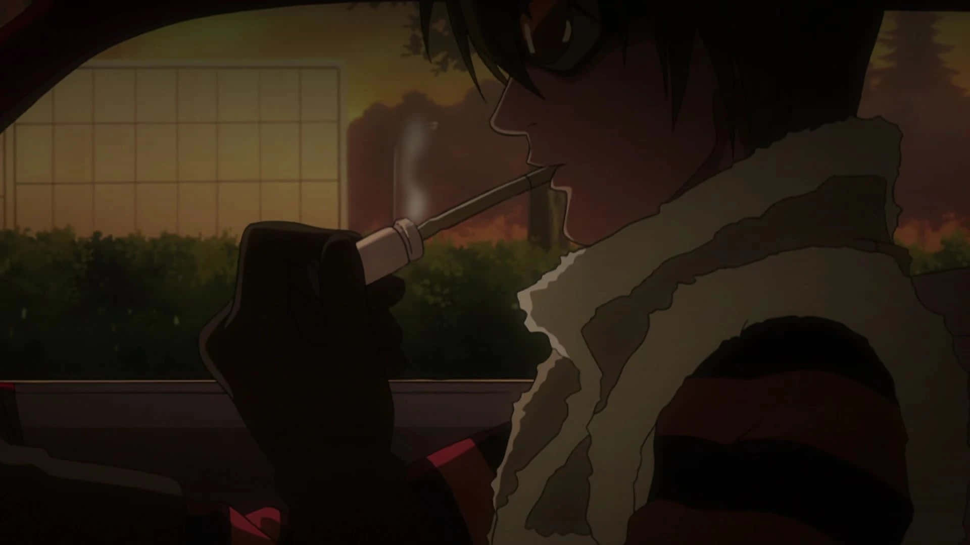 Death Note Matt 桌布 壁紙 — 一個深色頭髮的動漫角色在日落時分在車內抽煙，外面可見樹木和圍欄。