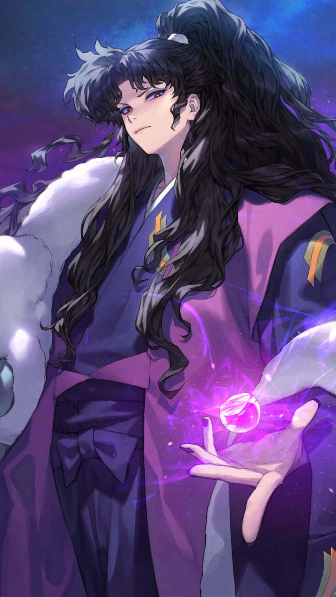 Naraku 桌布 壁紙 — 一個深色頭髮的動漫角色穿著紫色長袍，在宇宙紫色和藍色背景中手持發光球體。