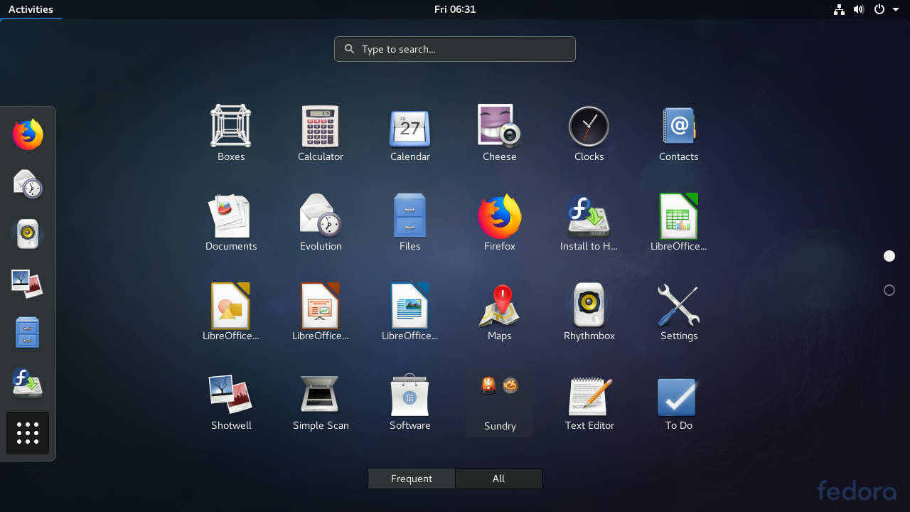 桌面 桌布 壁紙 — 一個深藍色的桌面介面，在 Fedora Linux 作業系統上顯示色彩繽紛的應用程式圖示網格。