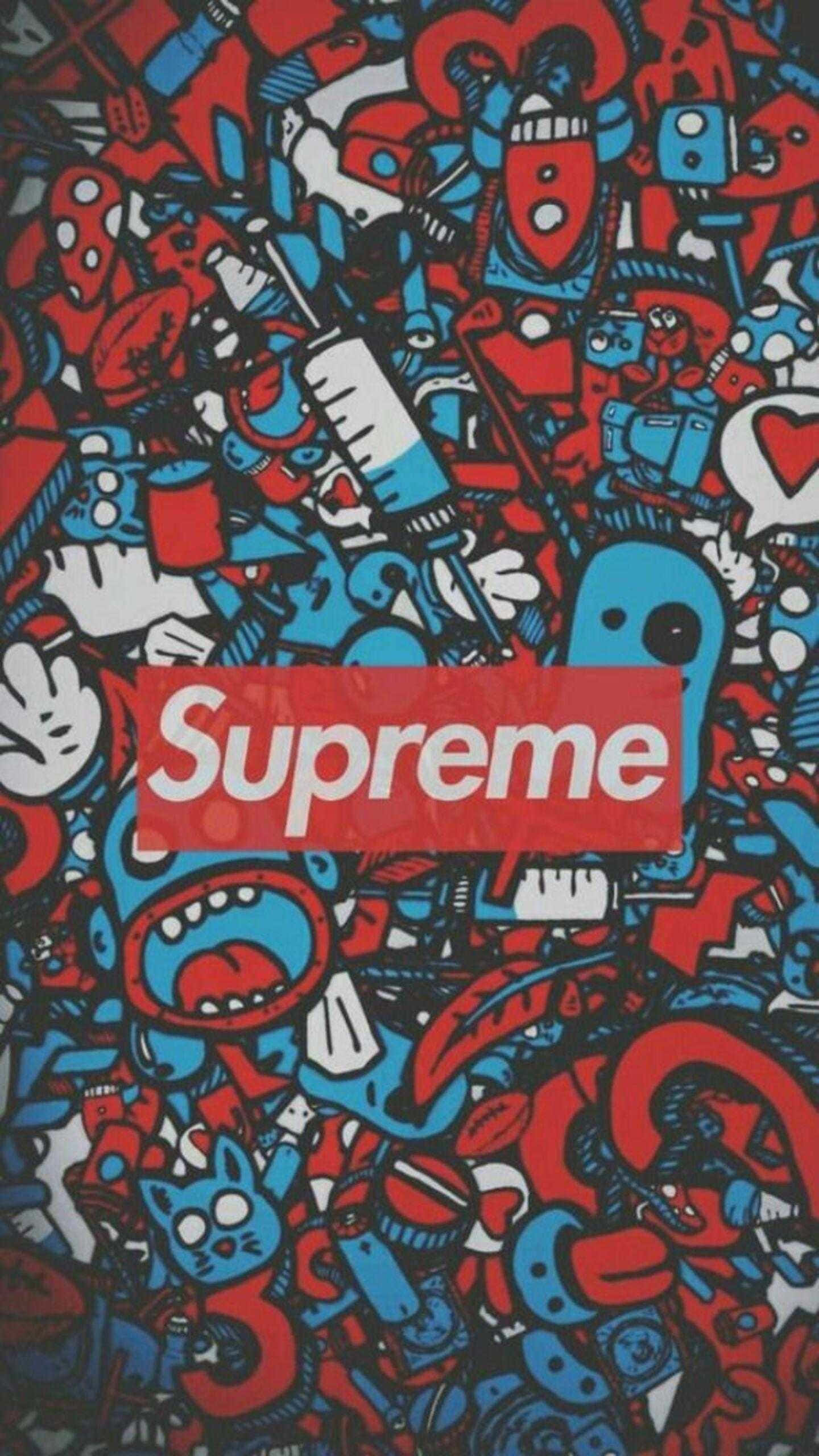 supreme 桌布 壁紙 — 一個混亂的紅色和藍色卡通塗鴉圖案，充滿了面孔和物體，中央有一個紅色的Supreme標誌。