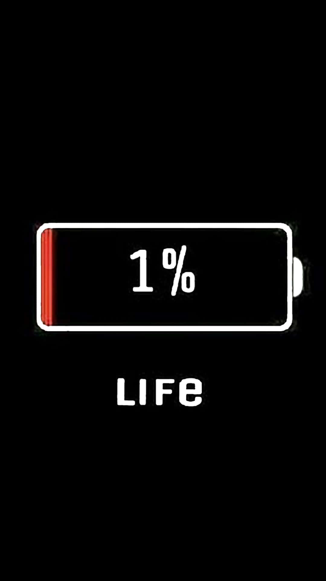 桌布 壁紙 — 一個清晰的數位電池圖示，電量為1%，下方有LIFE字樣，背景為黑色。