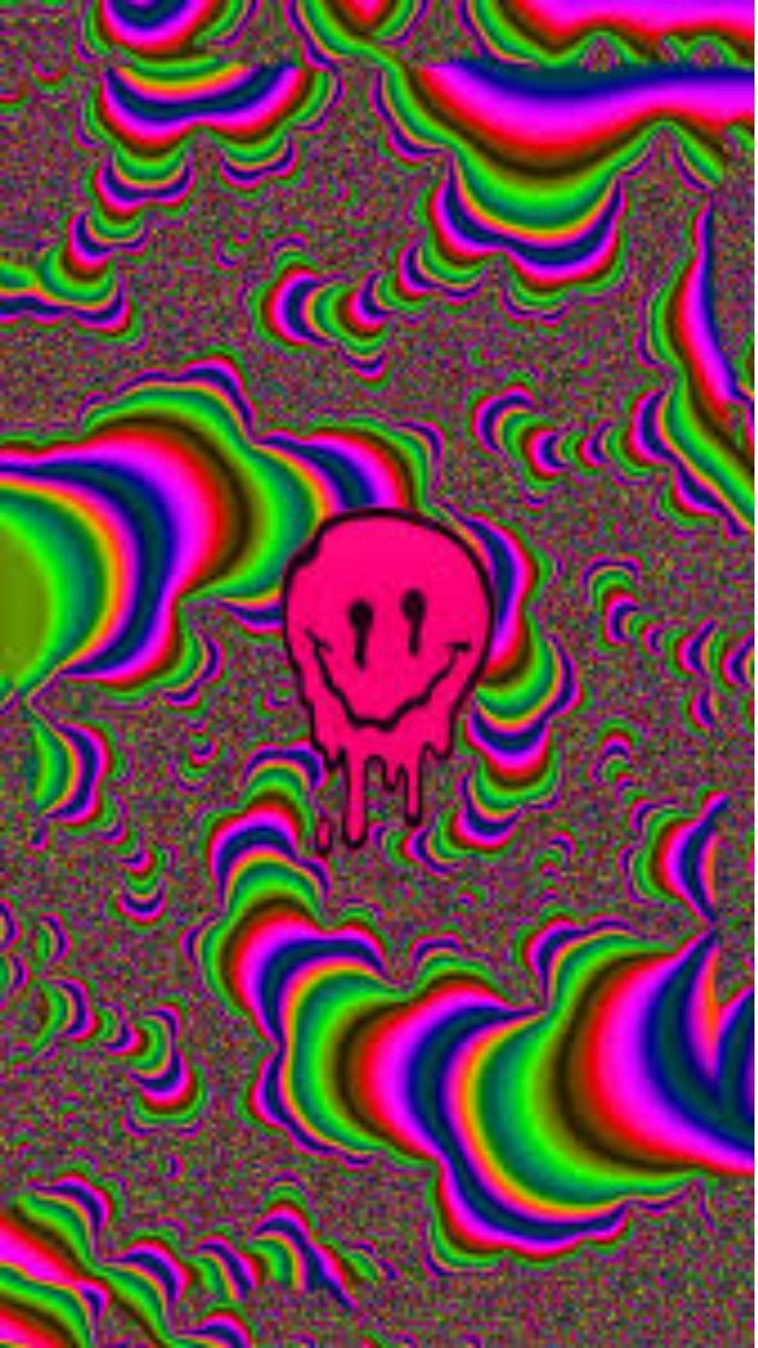 夢核 桌布 壁紙 — 一個滴落的粉紅色笑臉在霓虹色彩的迷幻、故障漩渦中漂浮，背景是粗糙的深色。