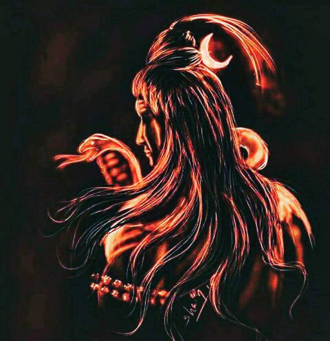  壁紙 — 一個火紅發光、長髮戴新月冠的人物，在黑暗背景中握著一條盤繞的蛇。