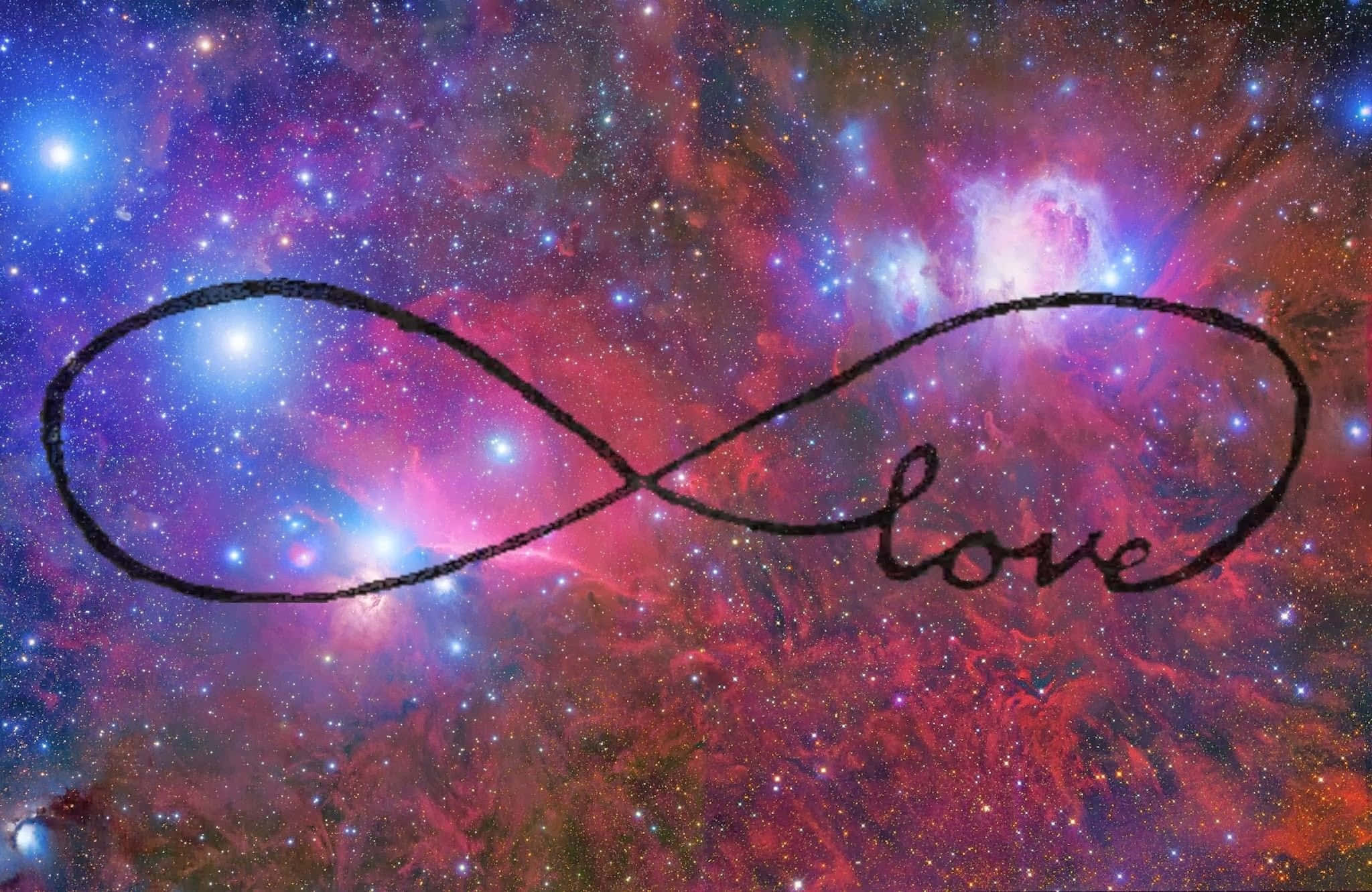 infinity 桌布 壁紙 — 一個無限符號，上面以草書寫有「love」一詞，疊加在充滿星星和旋轉的紅色、藍色和紫色雲彩的鮮豔宇宙星雲上。