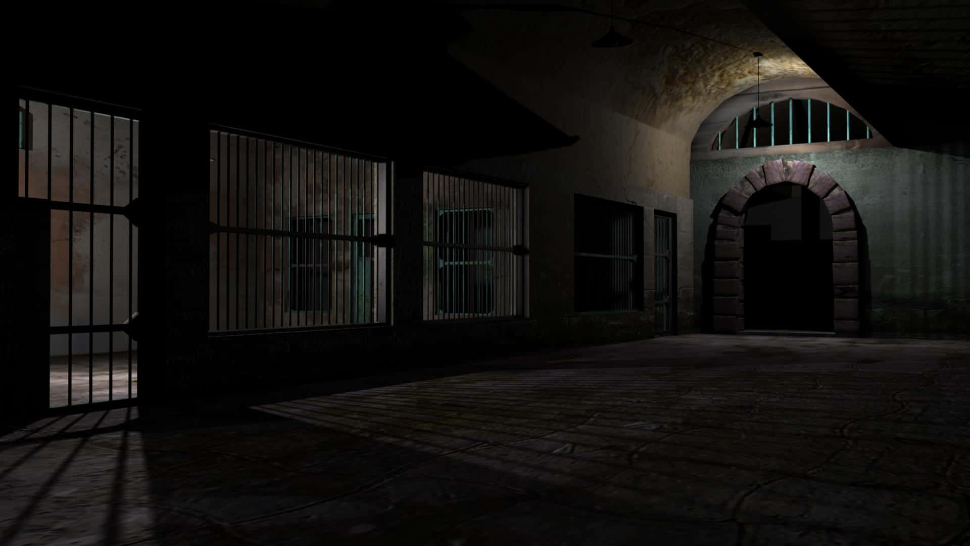 Prison Cell 桌布 壁紙 — 一個燈光昏暗的廢棄監獄庭院，帶有鐵欄窗戶和石拱門，投下長長的陰影。