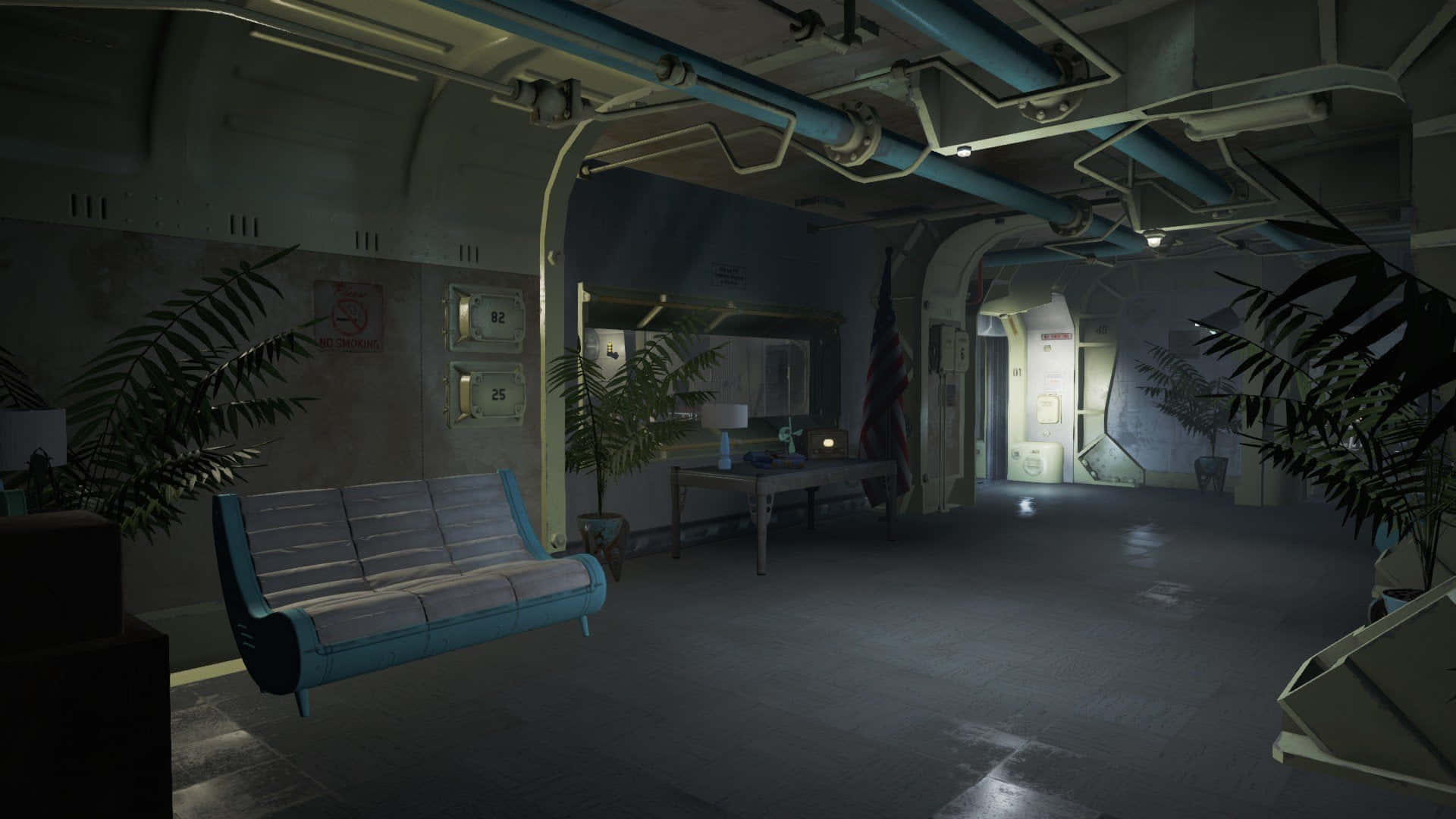 Fallout 4 Vault 桌布 壁紙 — 一個燈光昏暗的未來風格室內，配有藍色沙發、外露管道和盆栽植物，在氣氛人造燈光下。