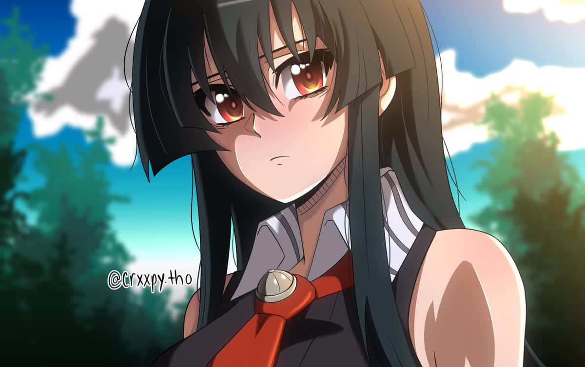 akame 桌布 壁紙 — 一個特寫動漫女孩，長長的黑髮和紅色的眼睛，穿著帶有紅色領帶的校服，專注地凝視。