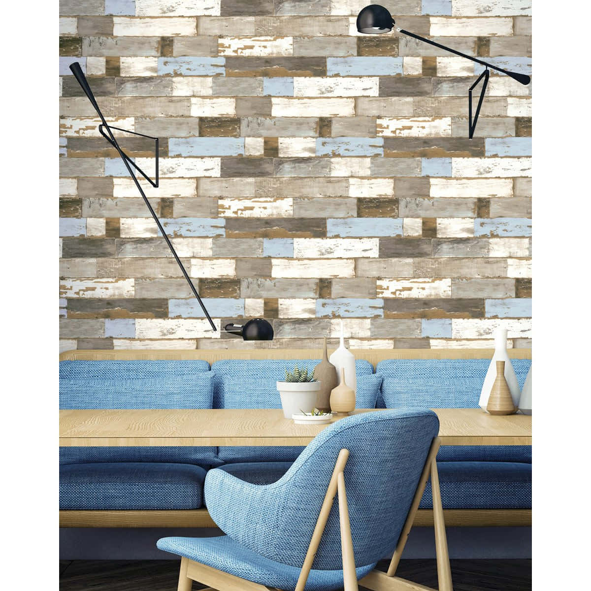 Shiplap 桌布 壁紙 — 一個現代風格的用餐角落，配有藍色紋理家具和黑色壁燈，背景是質樸的回收木板牆。