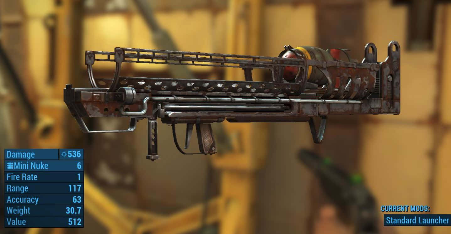 Fallout 4 Fat Man 桌布 壁紙 — 一個生鏽且磨損的迷你核彈發射器，帶有粗糙遊戲介面的統計覆蓋層。
