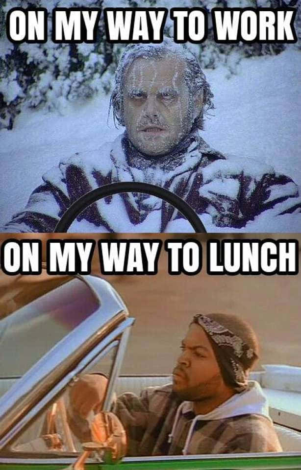 Internet Meme 桌布 壁紙 — 一個男人在積雪的車裡看起來很痛苦地前往上班，而另一個男人在敞篷車裡看起來很放鬆地前往午餐。