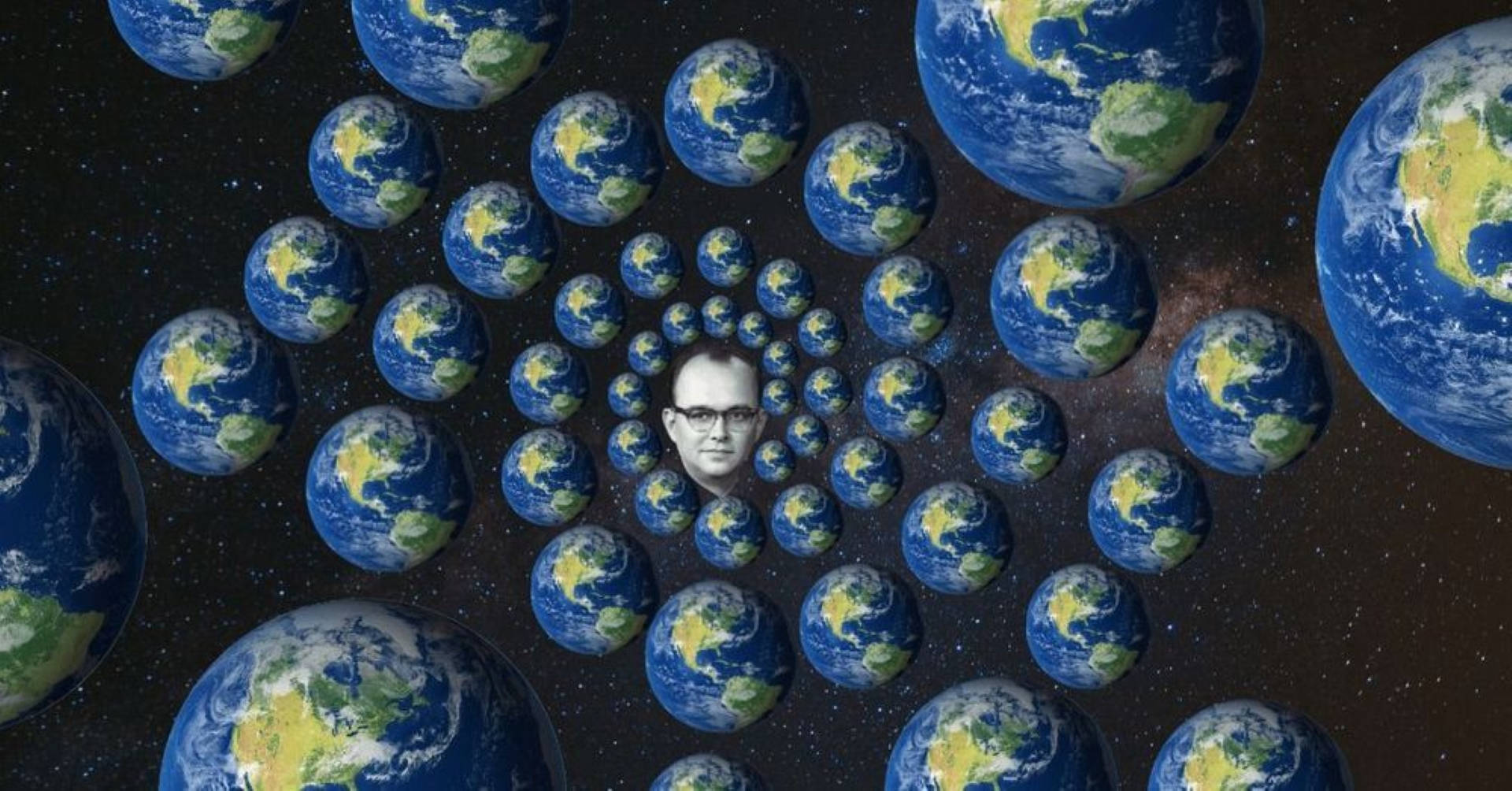 多重宇宙 桌布 壁紙 — 一個男人的臉位於星空中漂浮的地球儀螺旋的中心。