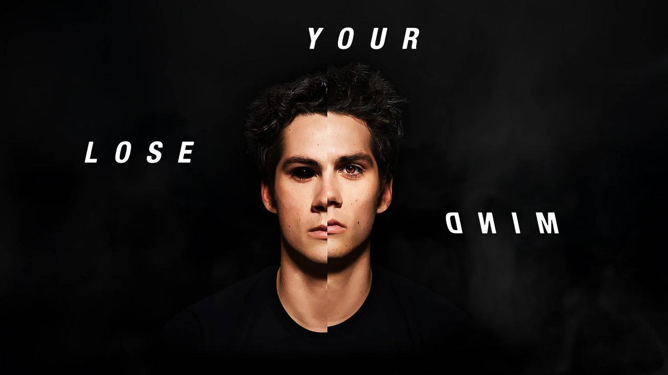 teen wolf 桌布 壁紙 — 一個男人的臉垂直分裂，文字「LOSE YOUR MIND」漂浮在他周圍，背景陰暗煙霧瀰漫。
