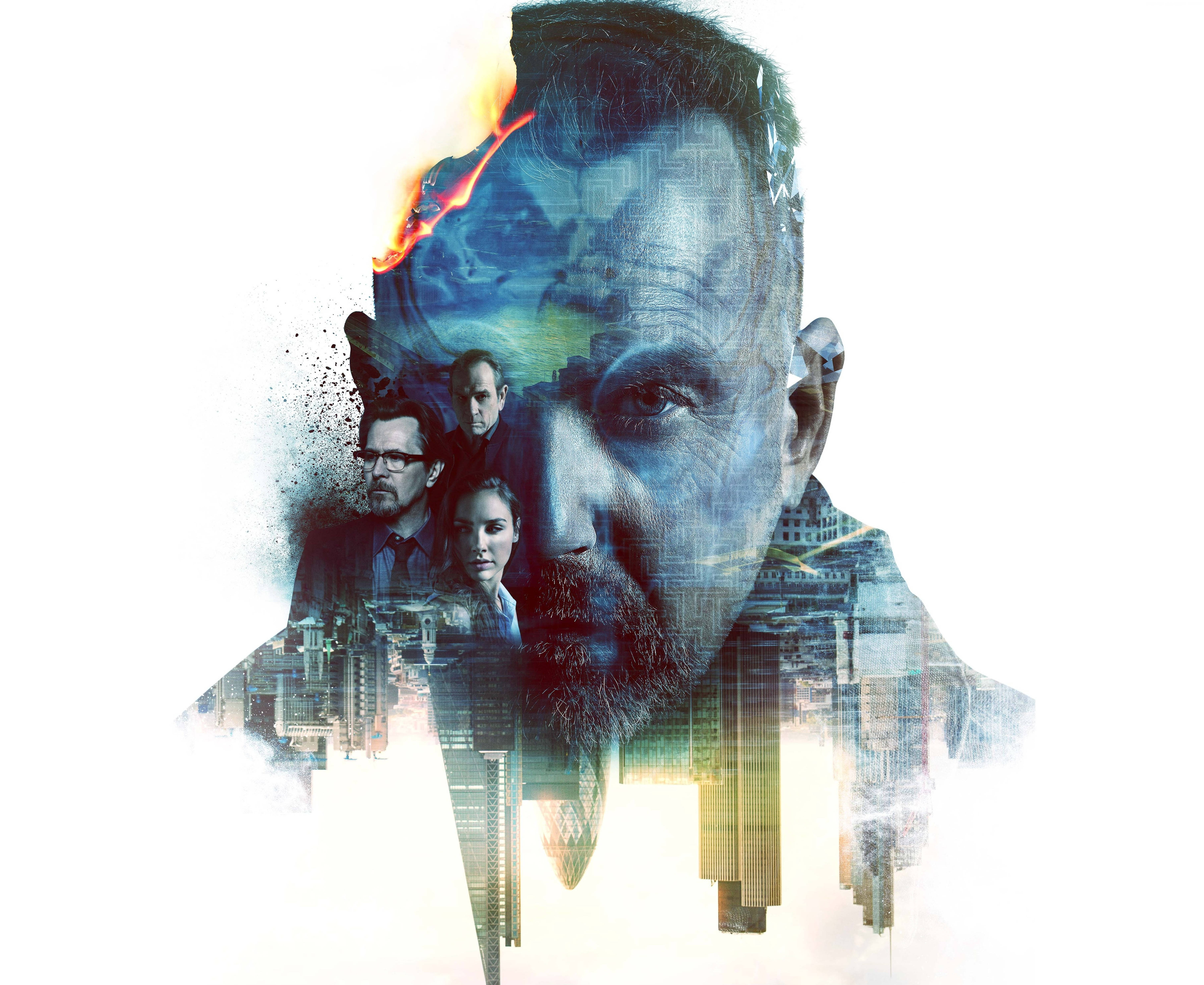 Kevin Costner 桌布 壁紙 — 一個男人的臉與城市景觀和三個較小的人物融合，背景是明亮的白色。