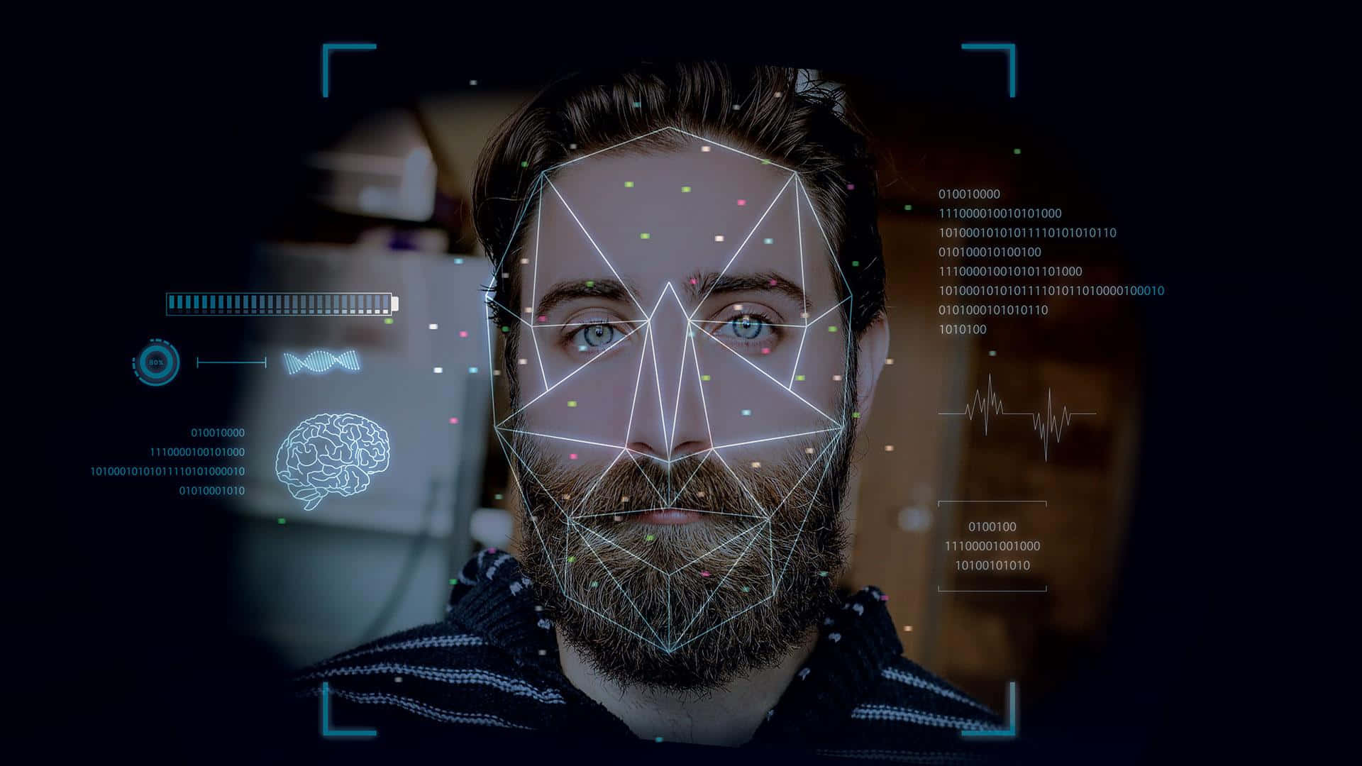 Face Recognition 桌布 壁紙 — 一個男人的臉被發光的數位疊加層掃描，顯示生物識別數據和神經模式，背景為深色。