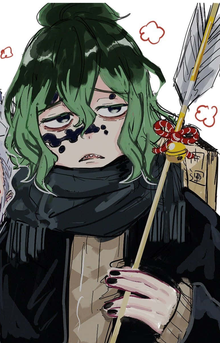 鬼滅之刃 桌布 壁紙 — 一個疲憊的動漫女孩，綠色頭髮和黑色臉部彩繪，在純白色背景前拿著一把裝飾過的長矛。