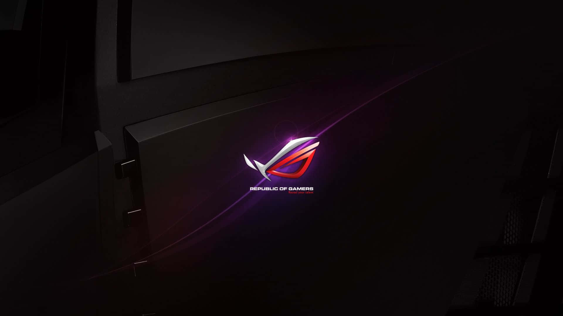 華碩 ROG 桌布 壁紙 — 一個發光的 ROG 標誌在深色時尚的遊戲電腦機殼上，以紫色和紅色燈光脈動。