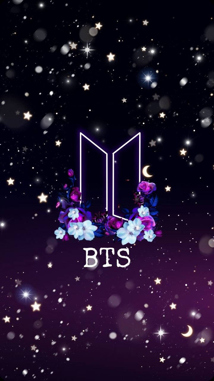 BTS標誌與花朵，在帶有新月的星空夜空下 — Valorant Logo 壁紙