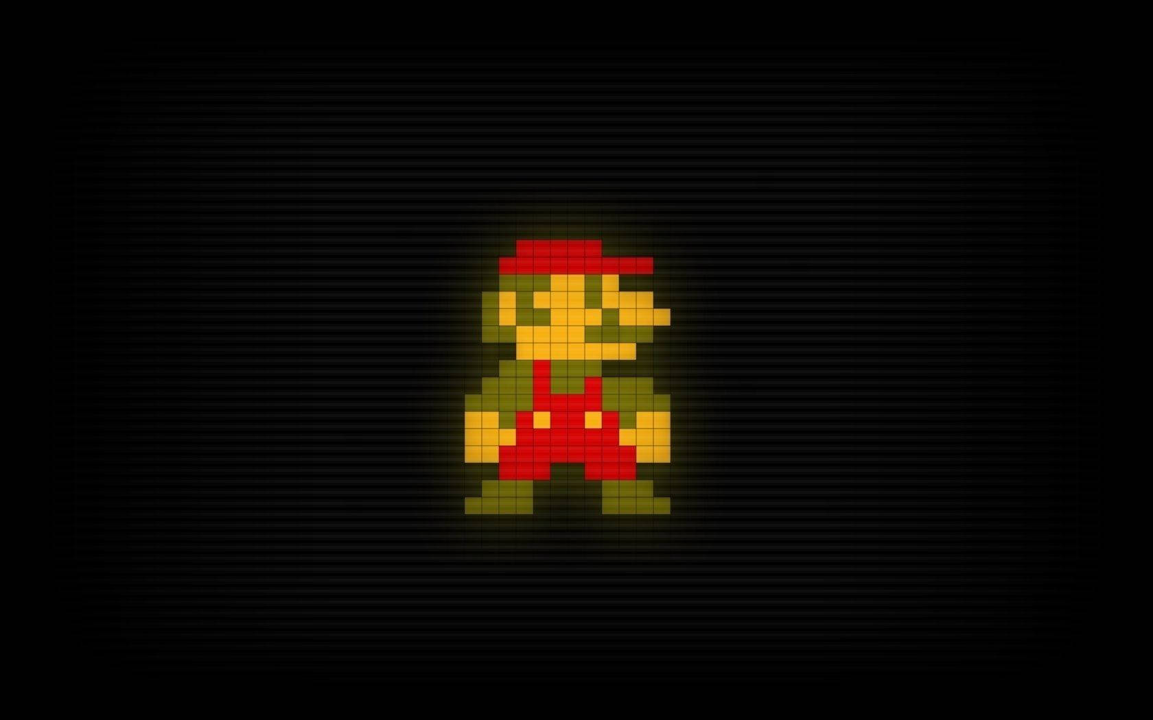 Aesthetic Retro 桌布 壁紙 — 一個發光的像素化路易吉站在帶有水平掃描線的黑暗螢幕中央。