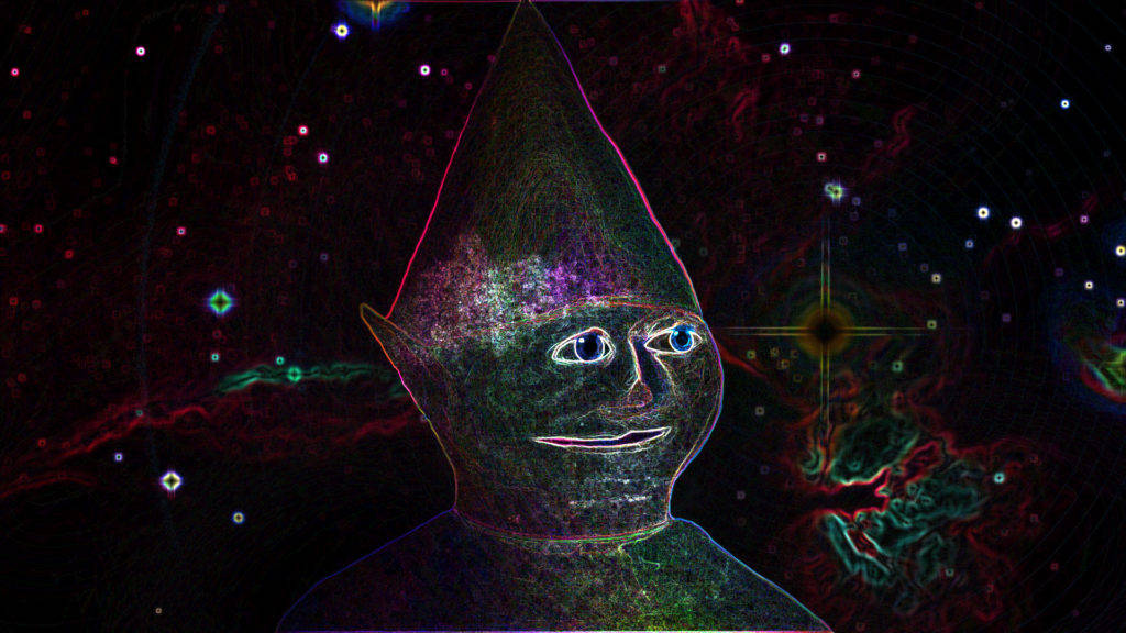 meme 桌布 壁紙 — 一個發光的宇宙人物，戴著尖頂帽子和發光的眼睛，從一個充滿鮮豔宇宙塵埃和彩色星星的星雲中凝視。