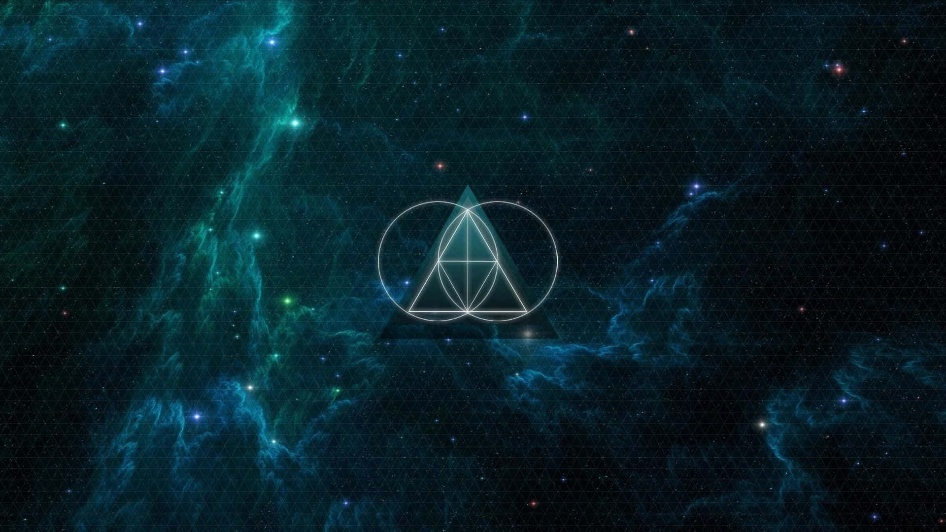 Sacred Geometry 桌布 壁紙 — 一個發光的幾何符號漂浮在點綴著星星的旋轉青綠色和黑色宇宙雲層中。