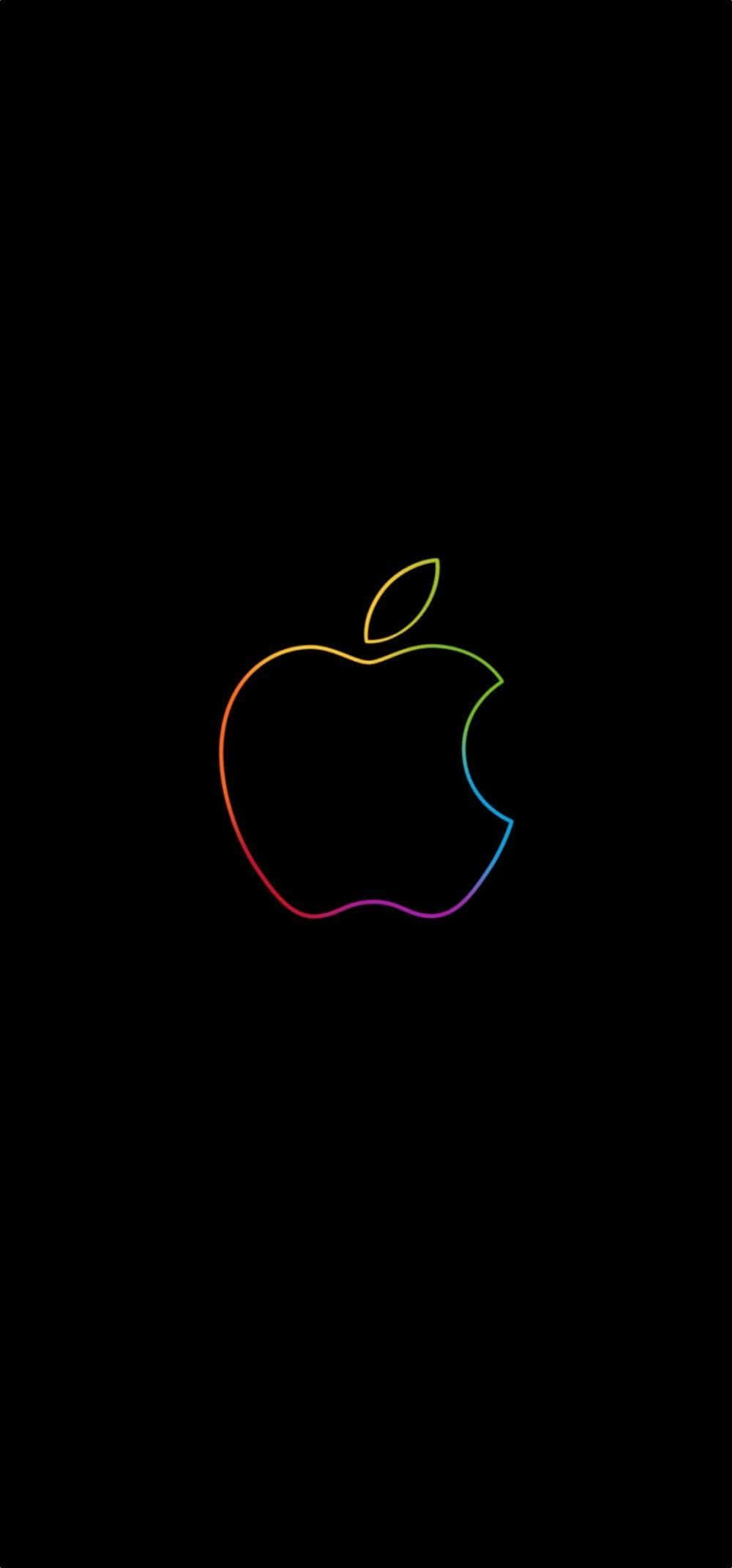 iPhone Aesthetic Black 桌布 壁紙 — 一個發光的彩虹色蘋果標誌輪廓，居中在純黑色背景上。