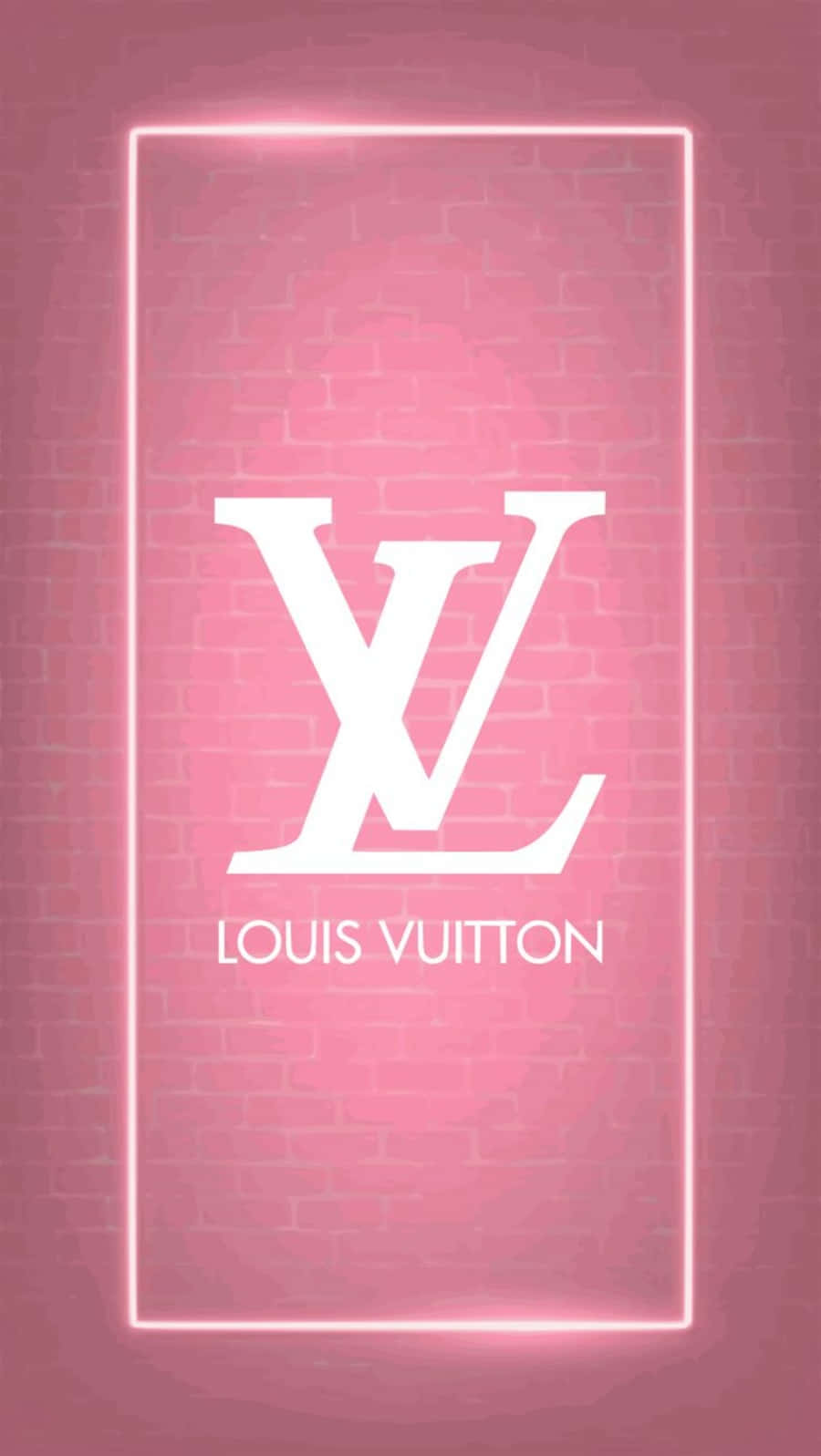桌布 壁紙 — 一個發光的白色 Louis Vuitton 標誌，以霓虹燈框在柔和的粉紅磚牆背景上。