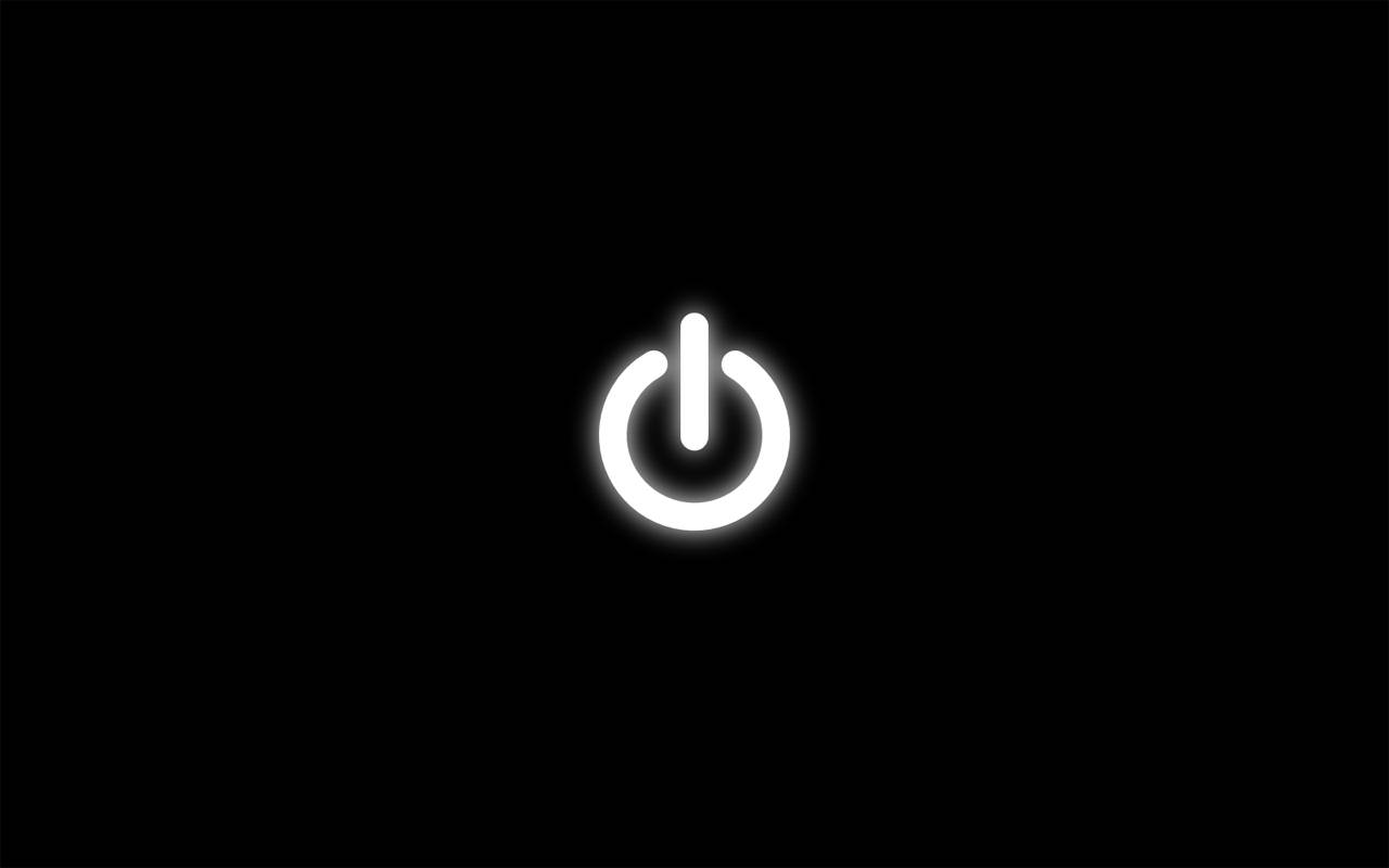 Cool Black 桌布 壁紙 — 一個發光的白色電源按鈕圖示，居中在純黑色背景上。
